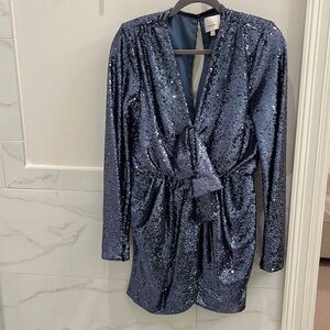 Cinq á sept Blue sequin dress size 6